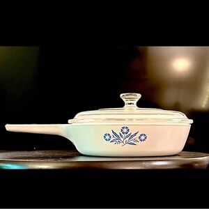 CorningWare Blue Cornflower Menuette Skillet Pan P-83-B with Lid P83C